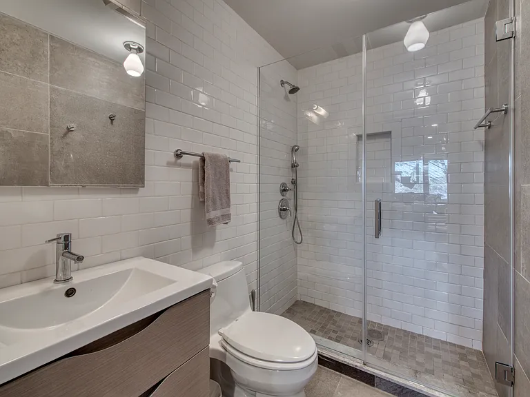 57 Big Fresh Pond Rd — Photo 10