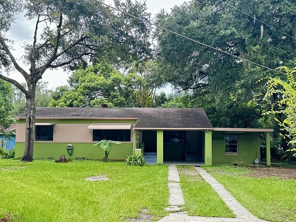 826 Escambia Dr