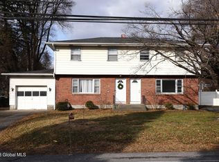 223 Osborne Rd, Albany, NY 12205