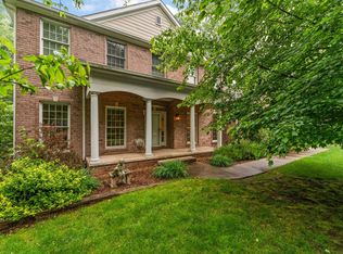 2402 Idaho St, Chesterton, IN 46304