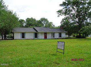 22056 Derrick Rd, Pass Christian, MS 39571