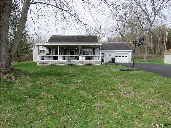 5th image of 8752 Donahue Rd