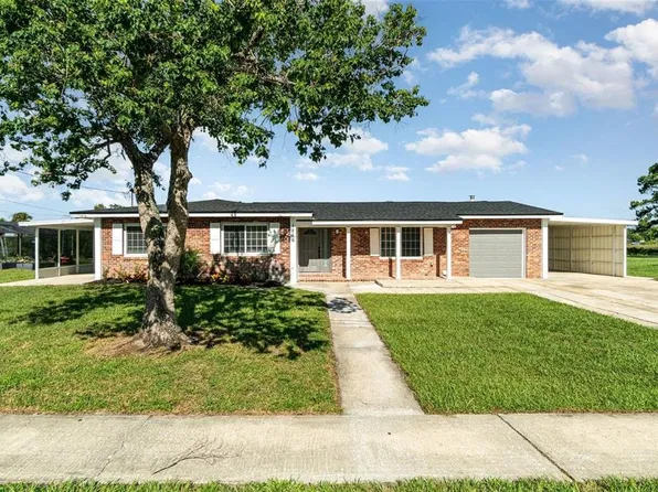 1216 W Wellington Dr, Deltona, FL 32725