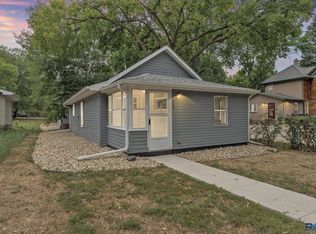 503 Monroe St, Hurley, SD 57036