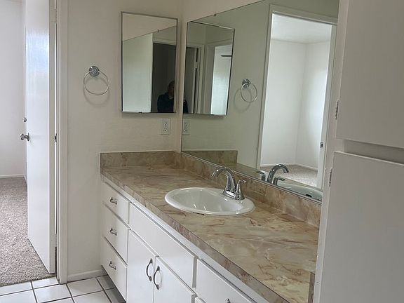 3rd image of 1653 Anaheim St APT 11