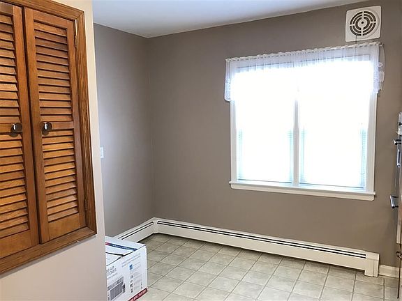 3rd image of 6655 79th St #2