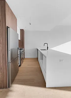 Rented by West 124th Manager LLC | media 99