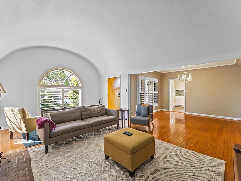 10342 Keswick Ave — Photo 25