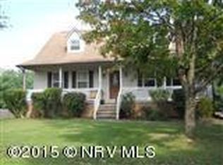 380 S Hill Dr, Christiansburg, VA 24073