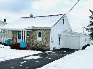 95 Gilmore Ave, Binghamton, NY 13901