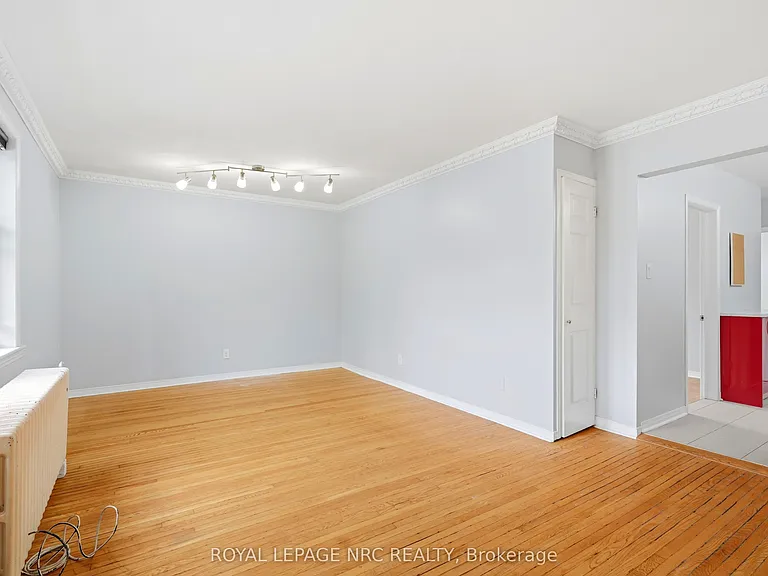 356 N Hunter St E #11 — Photo 17