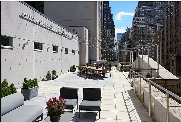 Rented by Douglas Elliman | media 22