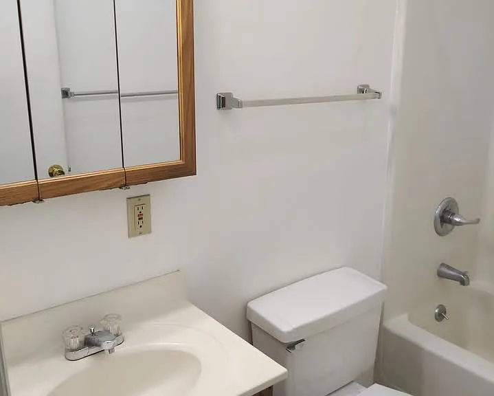 137 Virginia Ave #A — Photo 7