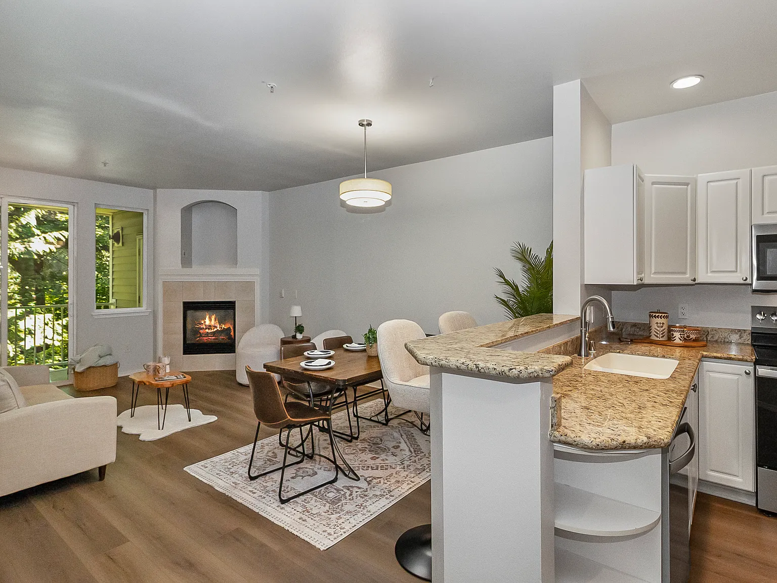 12712 Admiralty Way #F202 Everett, WA 98204 - F202 — Photo 2