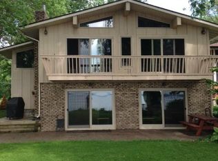 5102 Reynolds Ave, Waunakee, WI 53597