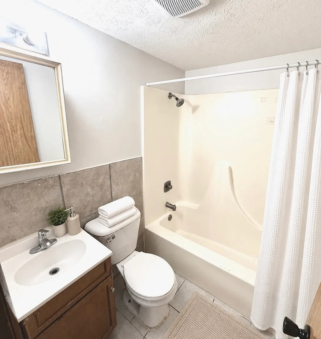 2 bed, 997 sqft, $997 — Photo 3