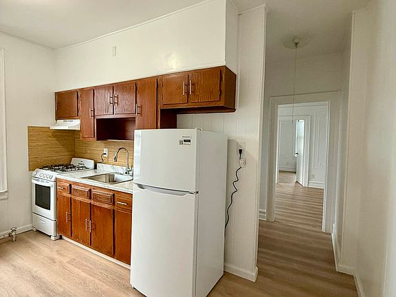 2nd image of 1059 67th St Floor 3