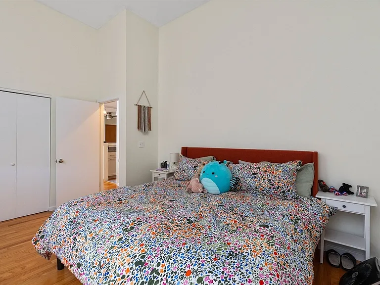 80 Beaumont St #204 — Photo 11