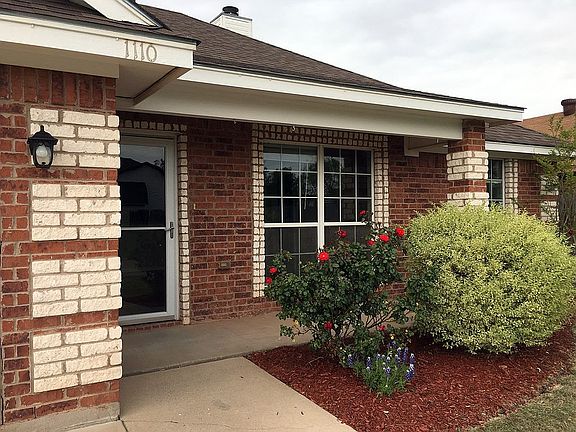 Front Patio and Entry