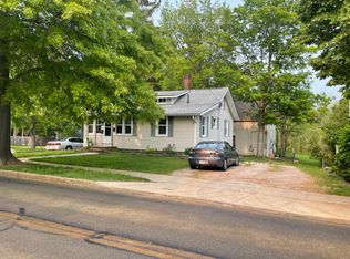 105 Huntington St, Chardon, OH 44024