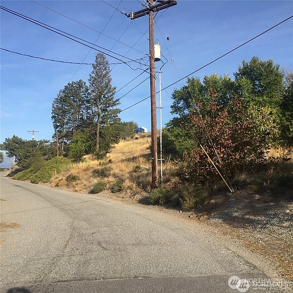 2nd image of 0 NNA Riverview Cemetery Road