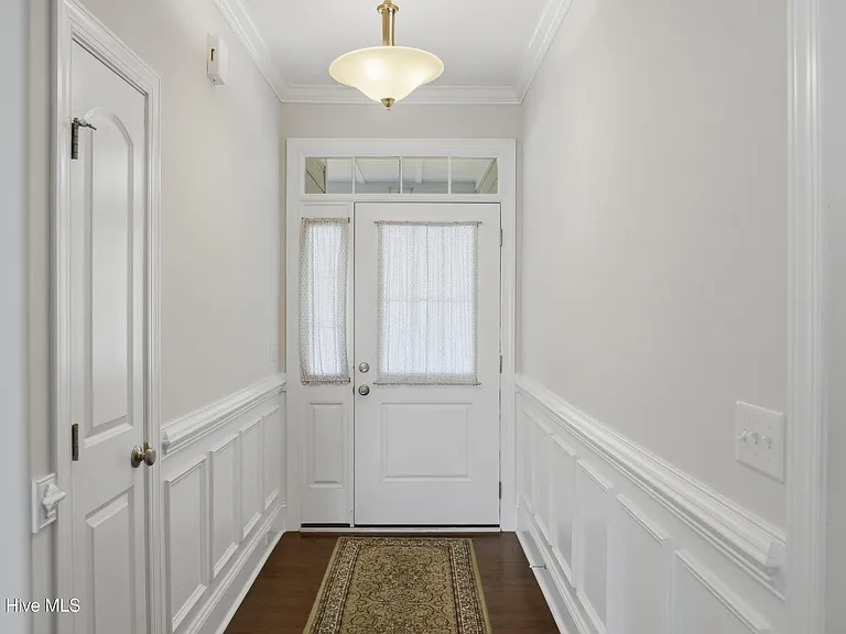 3702 Cinnamon Fern Dr — Photo 7