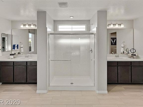 5th image of 1016 Greyhound Ln Lot 44