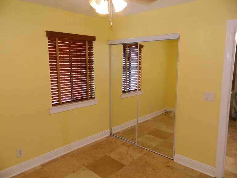 266 Orienta Point — Photo 18