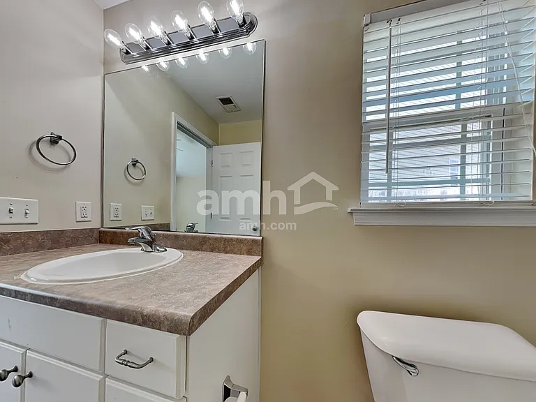 117 Lake Pointe Dr — Photo 14