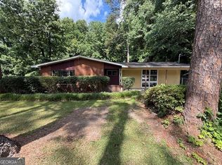 2379 Country Club Dr SW, Atlanta, GA 30311