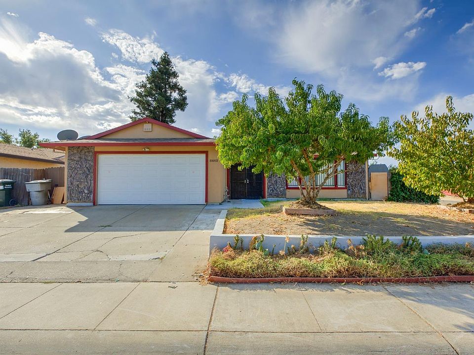 1st image of 8440 Sierra Sunset Dr