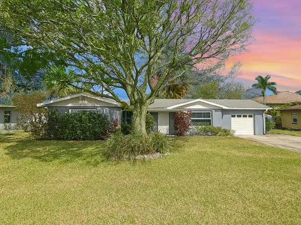 102 W Alma Dr, Melbourne, FL 32935
