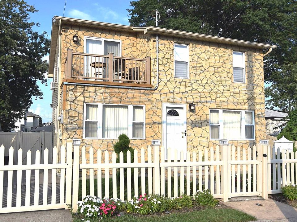 1st image of 463 Lincoln Ave