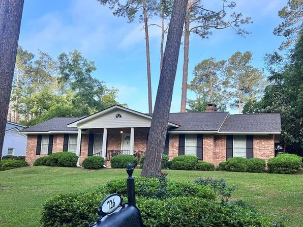 726 2nd St SW, Moultrie, GA 31768