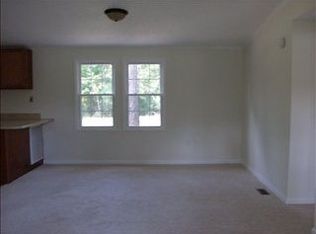 238 Pineview Rd, Richlands, NC 28574