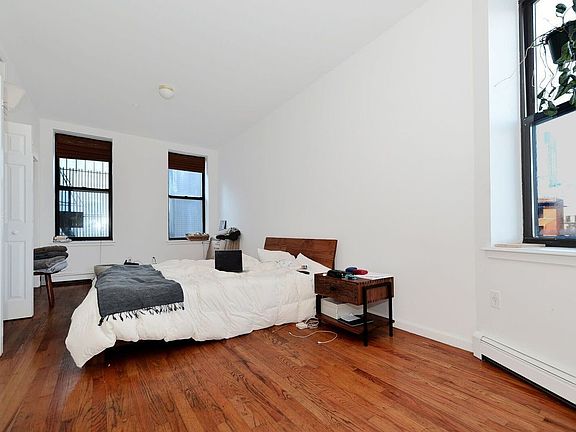3rd image of 179 E Houston St APT 4A