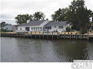 41 Perry Dr, Brick, NJ 08723