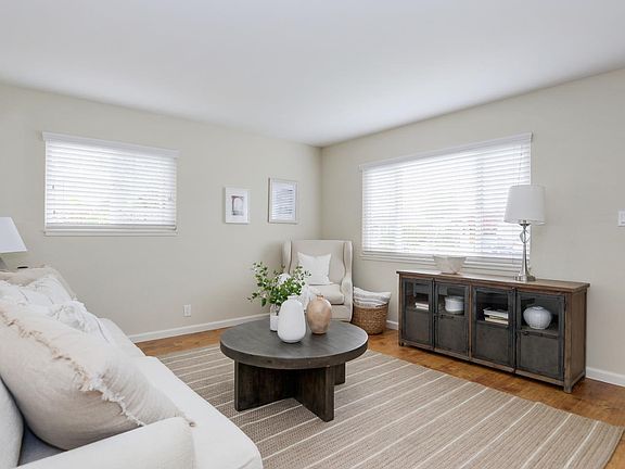 5th image of 1800 Nelson Dr