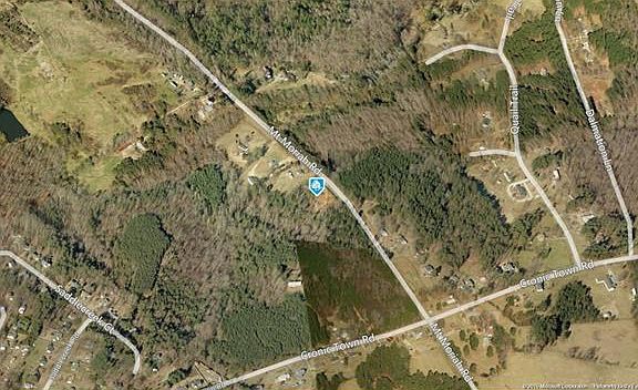 3rd image of 534 Mount Moriah Rd