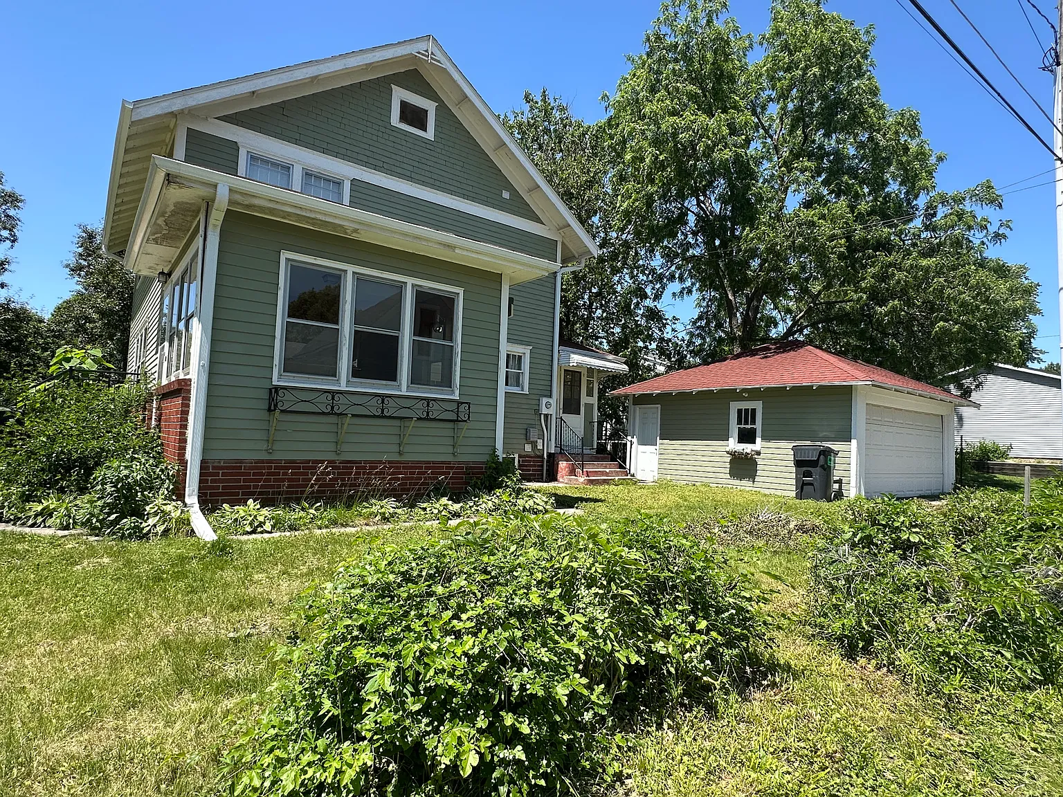3 bed, 1248 sqft, $1,600 — Photo 2