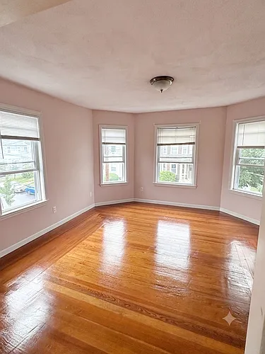 219 Brown St #2 Photo 1