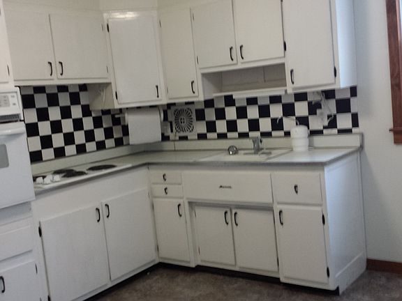 4th image of 31 Clarence St