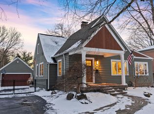 2887 Zollinger Rd, Columbus, OH 43221