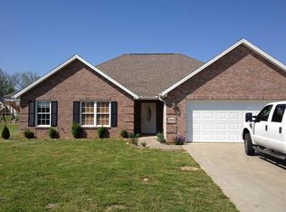 234 Oak Creek Dr, Jackson, MO 63755