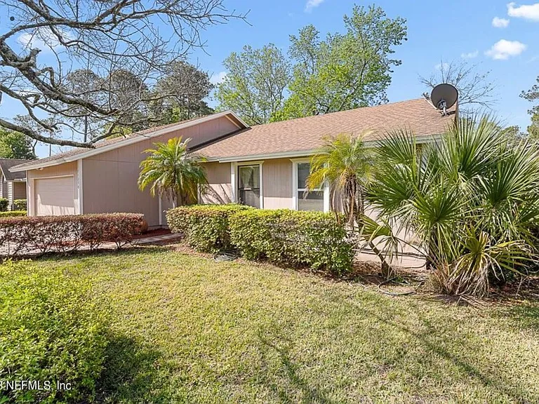 11270 Kinrose Ct — Photo 22