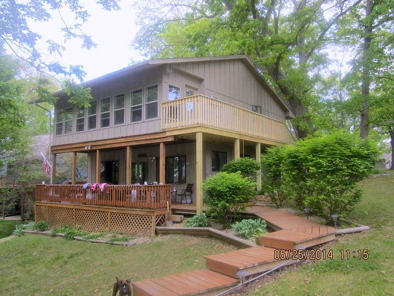1st image of 366 Charter Oak Pl