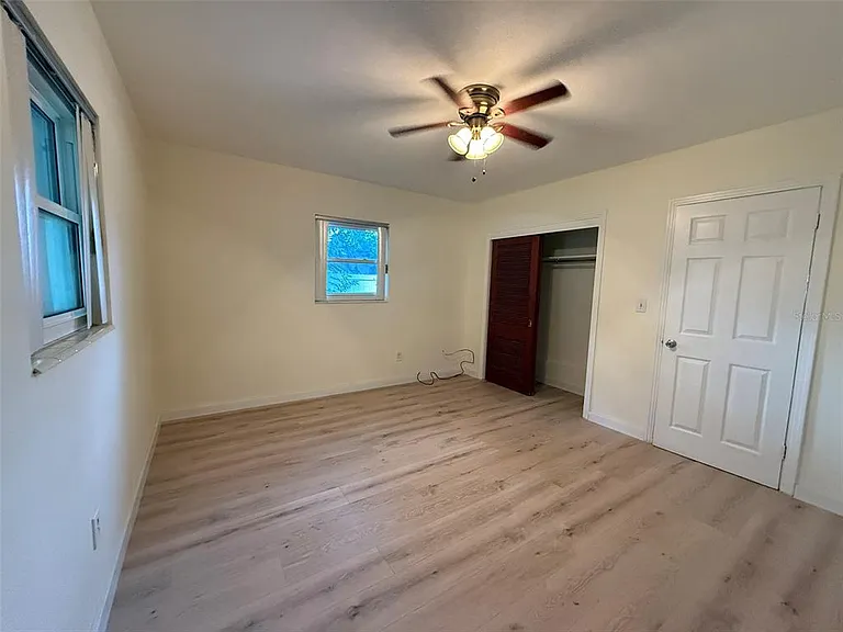 215 S West Shore Blvd — Photo 22