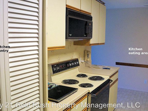 2nd image of 666 11th Ave 11th Avenue 102 #102