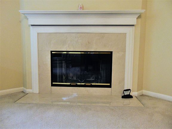 4th image of 2121 Castlebar Ct #203