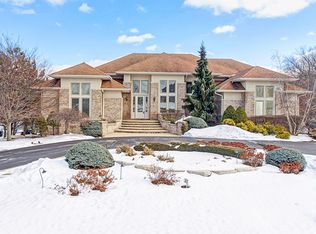 15W232 79th Pl, Burr Ridge, IL 60527